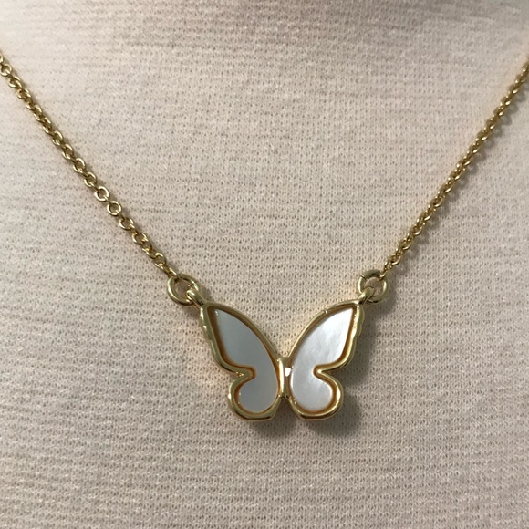 mother of pearl butterfly pendant